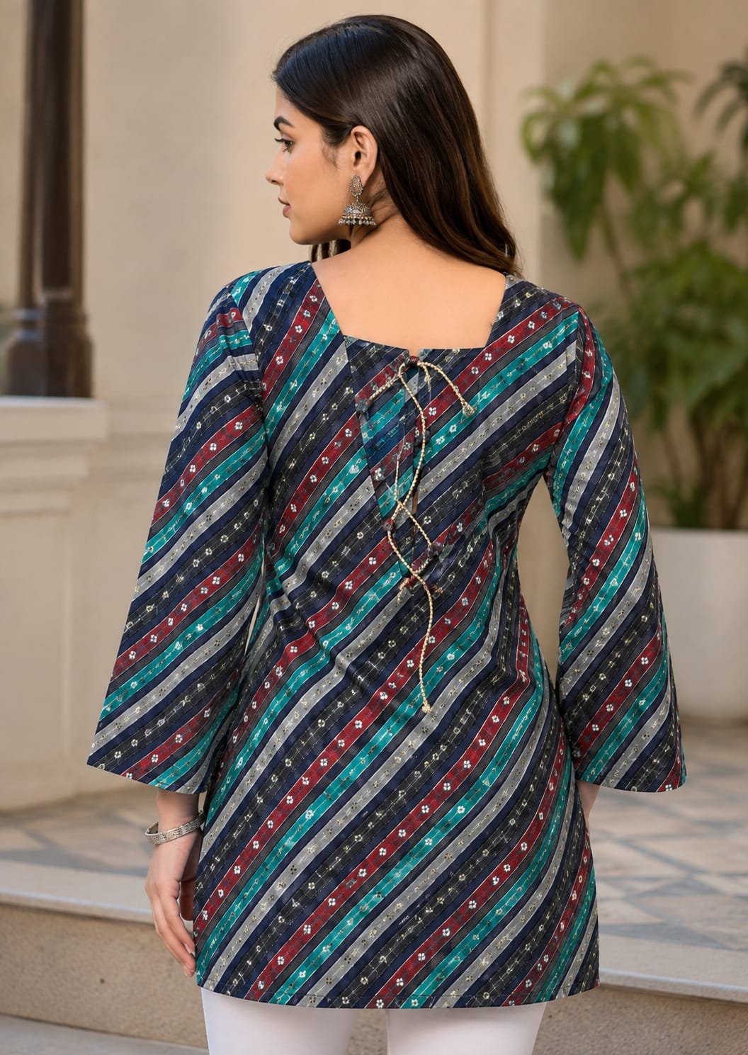 Women's Multicolor Diagonal Stripe Printed Short Kurti - Image 3